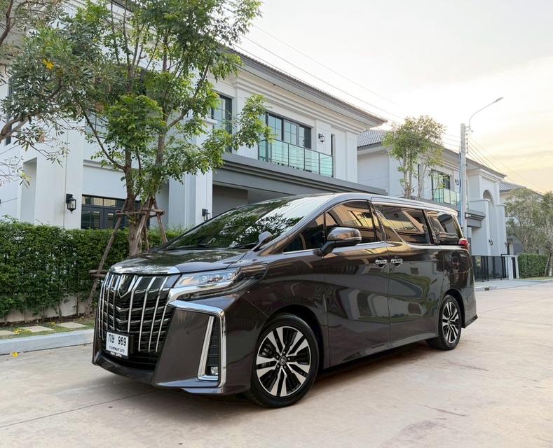 Toyota Alphard 2.5 SC Package 2022