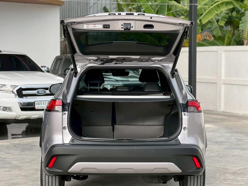 ปี 2021 TOYOTA COROLLA CROSS, 1.8 HYBRID มือเดียวป้ายแดง ซื้อสดมาประวัติศูนย์ Toyota ทุกระยะ รูปที่ 12