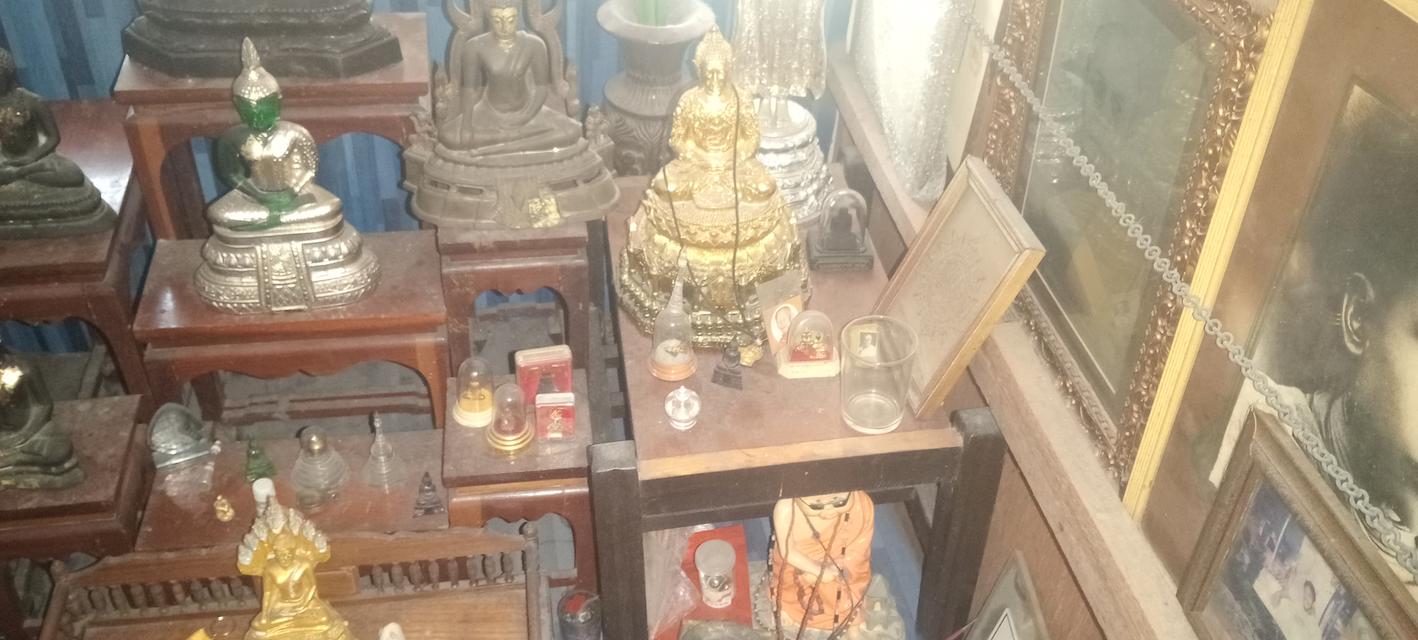 ให้เช่าพระเครื่อง ราคาเหมาหมด