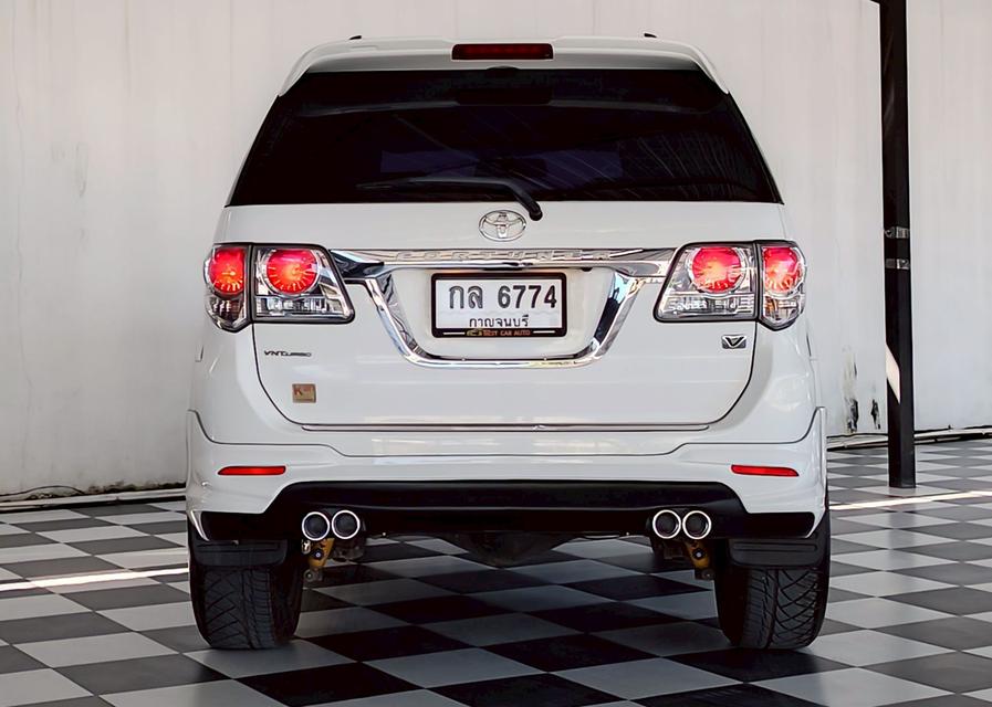 TOYOTA FORTUNER 2.5 V CHAMP 2WD เกียร์ออโต้ ปี2014 สีขาว 3