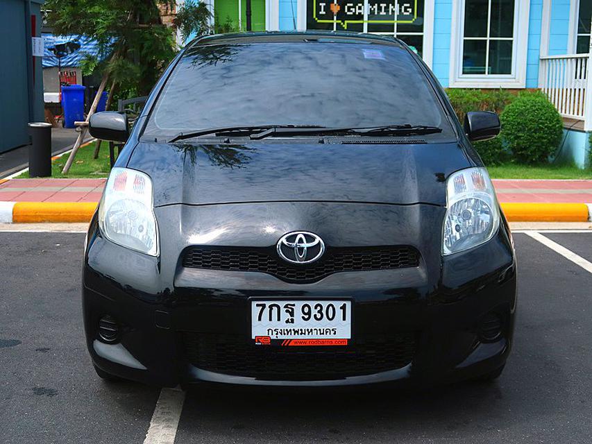 Toyota Yaris 1.5j 2013 AT 1