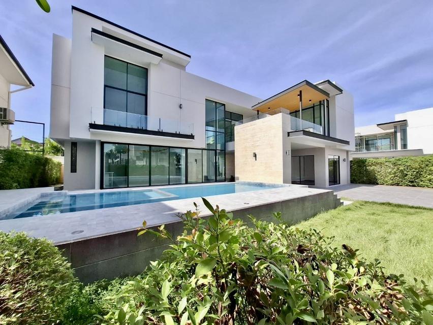 ✨ ขายบ้านเดี่ยวหลังใหญ่ – The Master เอกมัย–รามอินทรา ที่ดิน 182 ตร.ว. | หลังมุม | ใกล้รถไฟฟ้าสายสีชมพู 2