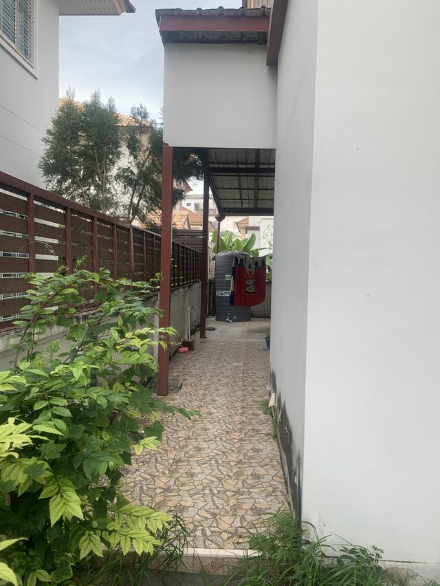 บ้านเดี่ยว 2 ชั้น 3 ห้องนอน 3 ห้องน้ำ  10