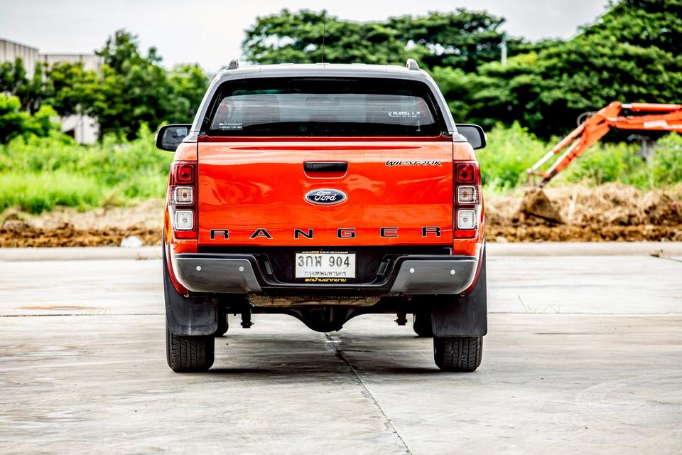 Ford Ranger 2.2 Wildtrak Hi-Lander Double Cab เกียร์ AT ปี 2015 สีส้ม  7