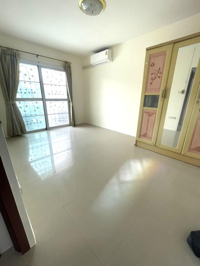 🏠 ขายทาวน์เฮาส์ 2 ชั้น หมู่บ้านนิรันดร์วิลล์ (ศรีด่าน 22) ราคาคุ้มค่า: 3 ล้านบาท 16