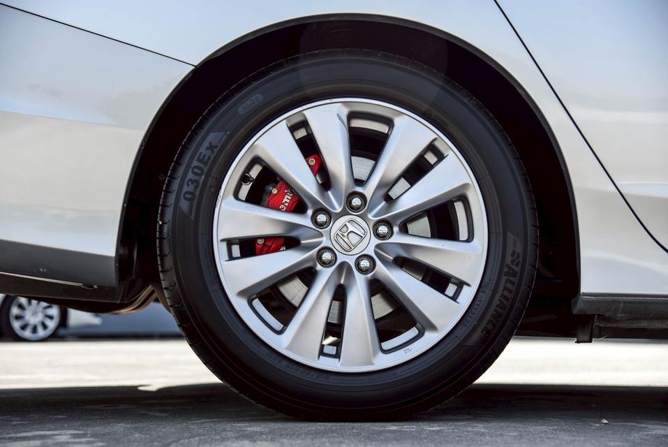 รหัสรถ CBL6015 📌 🚗 HONDA ACCORD 2.0 EL 7