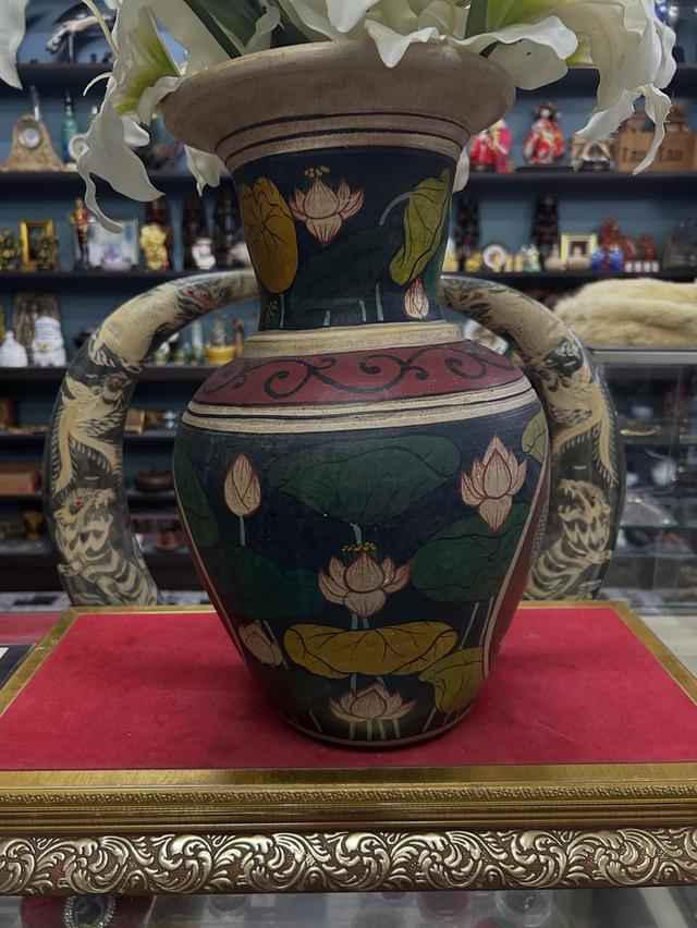 แจกันดินเผาเขียนลายไทย 8