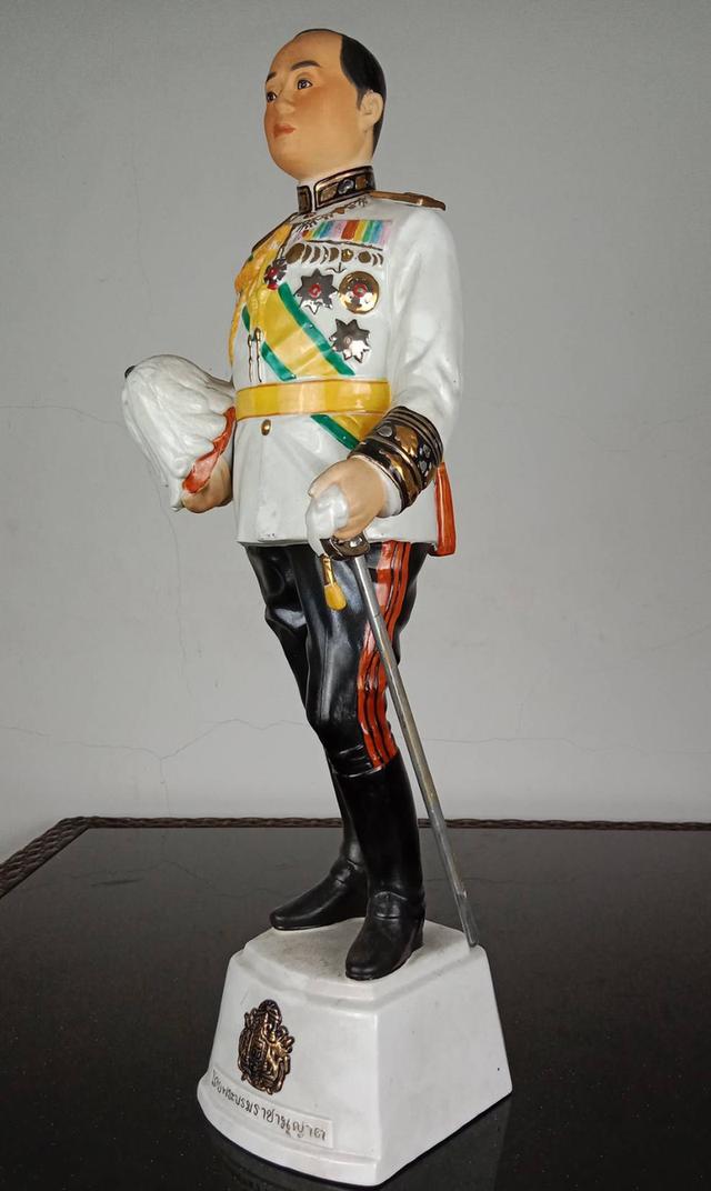 129.พระบรมรูปหล่อในหลวงรัชกาลที่6 พระบาทสมเด็จพระปรเมนทรมหาวชิราวุธฯ พระมงกุฎเกล้าเจ้าอยู่หัว(องค์ใหญ่) ส รูปที่ 8