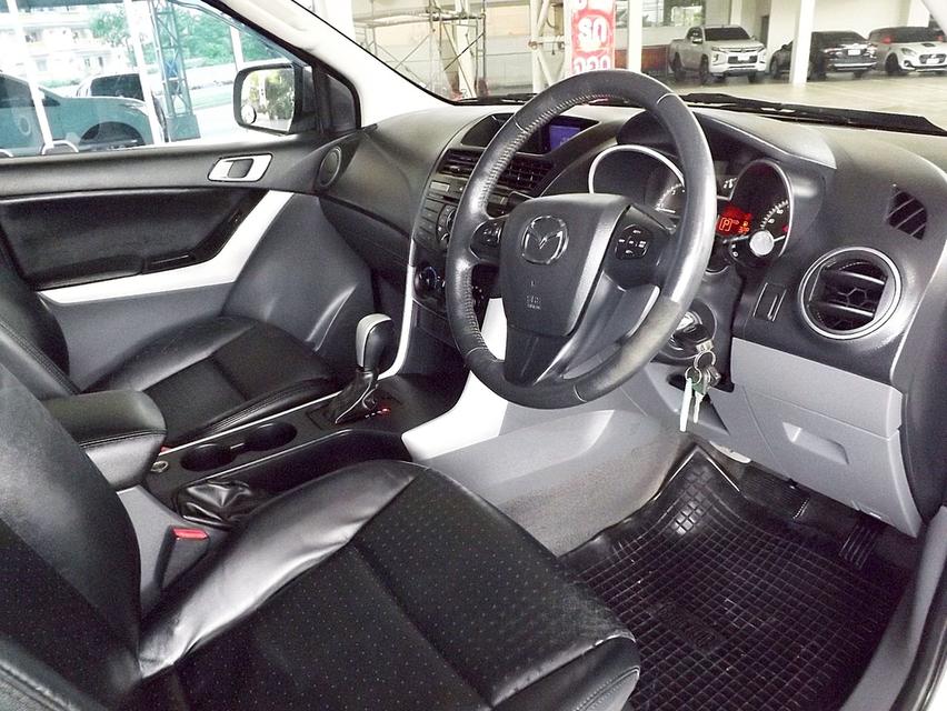 รหัสรถ KCY5675 MAZDA BT-50 PRO DOUBLE CAB 2.2HI-RACER AUTO ปี 2015 สีขาว 9