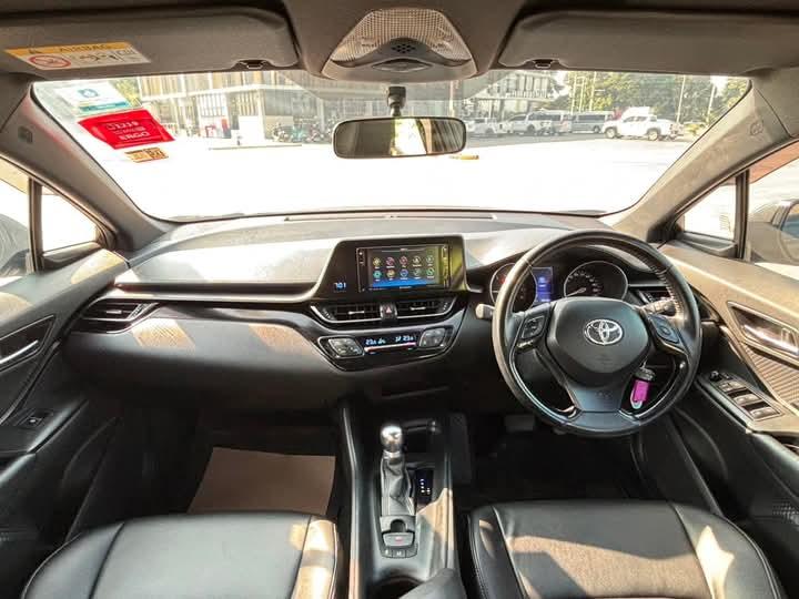 ปล่อยขาย Toyota CHR 3