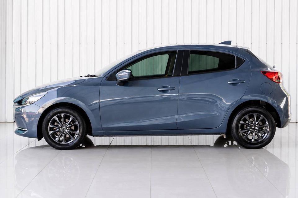 MAZDA MAZDA2 1.3 Sport S Leather ปี 2020 สีเทา โฉม ปี14-ปัจจุบัน 5Dr รถVat รูปที่ 5