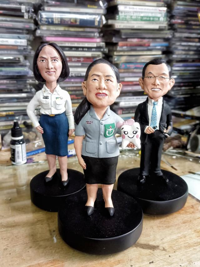 ตุ๊กตาเกษียณอายุงาน,ของที่ระลึกเกษียณงาน,ของขวัญสั่งทำ ของขวัญแฮนด์เมด 2