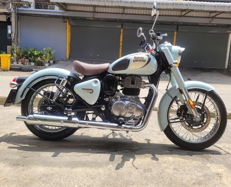 Royal Enfield CLASSIC 350 รถปี 2023 12