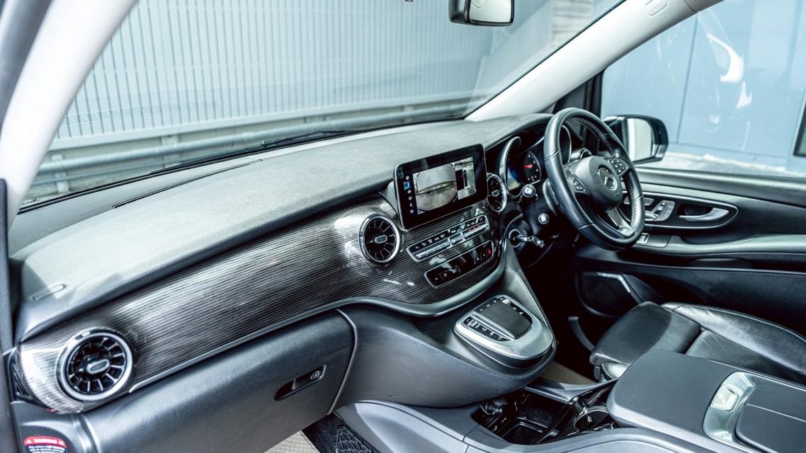 Mercedes-Benz V250d Exclusive 2023 รูปที่ 15