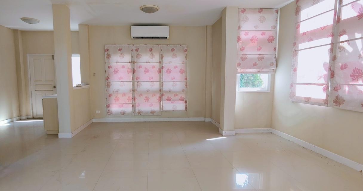 ขายด่วย บ้านเดี่ยว 2 ชั้น โครงการ Rasa Park Lane (รสา พาร์คเลน) วัชรพล-เพิ่มสิน 10