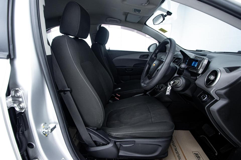 CHEVROLET SONIC 1.4 LT 4DR 2013  6