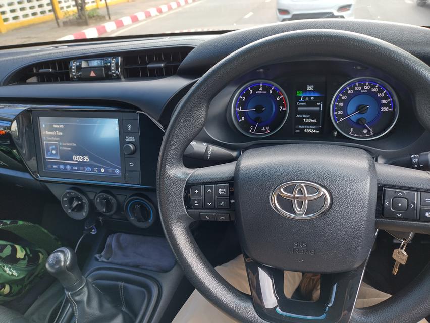 Toyota Hilux Revo 2