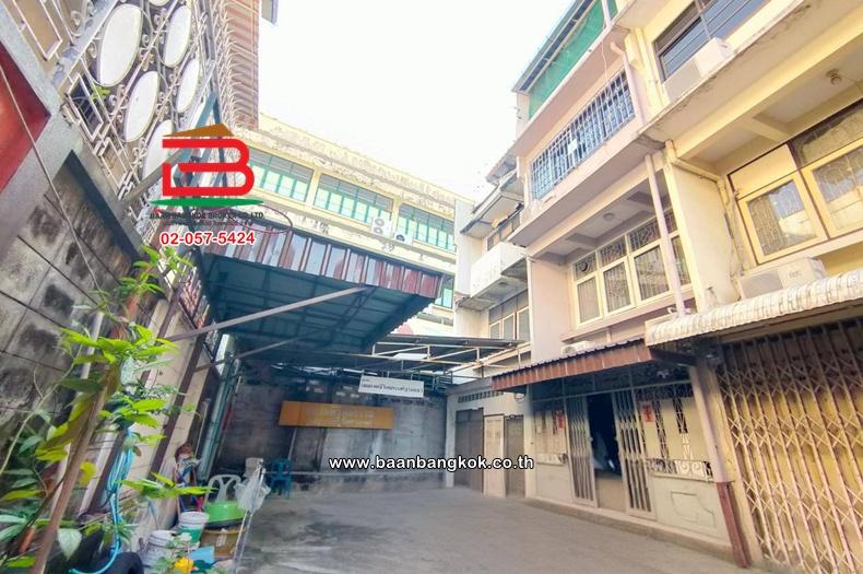 อาคารพาณิชย์ เนื้อที่ 16 ตร.ว. แยกคอกวัว ศาลเจ้าพ่อเสือ, ใกล้ศาลเจ้าพ่อเสือ ถนนราชดำเนินกลาง แขวงศาลเจ้าพ่อเสือ เขตพระนคร 1