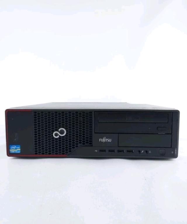 Fujitsu ESPRIMO E910 1