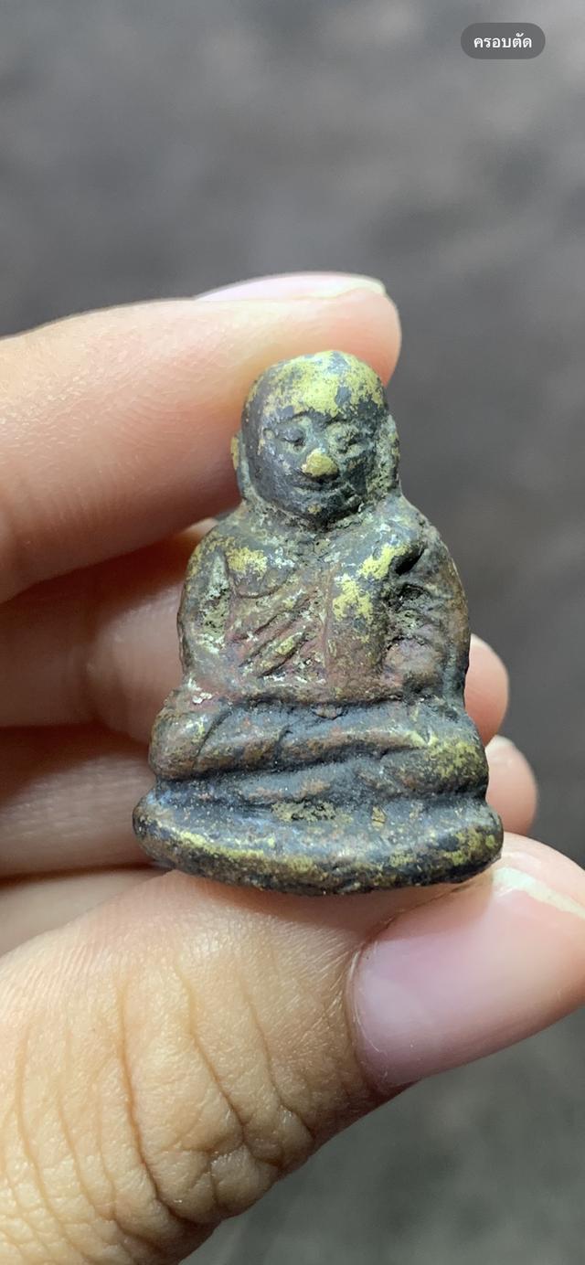 รูปหล่อหลสงพ่อเงิน ไม่รู้พิมพ์ 4