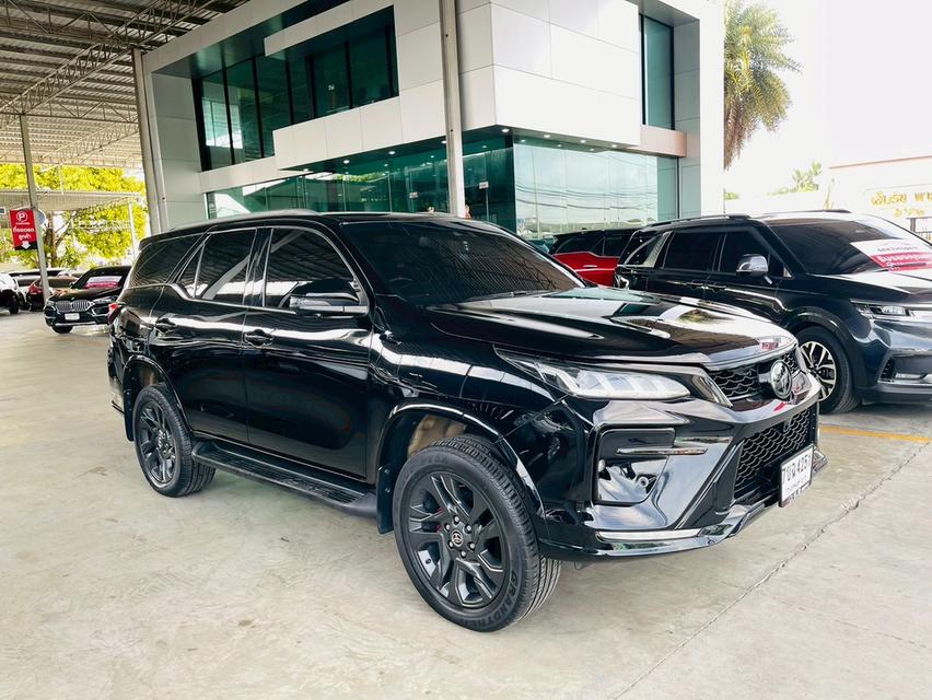 Toyota Fortuner2.8 GR Sport 4WD ปี 22 วิ่ง7หมื่นโลแท้ รูปย่อยที่ 3