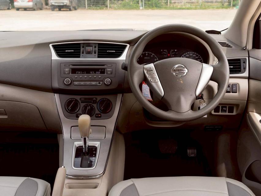 NISSAN SYLPHY 1.6E 2012 จด 2013 15