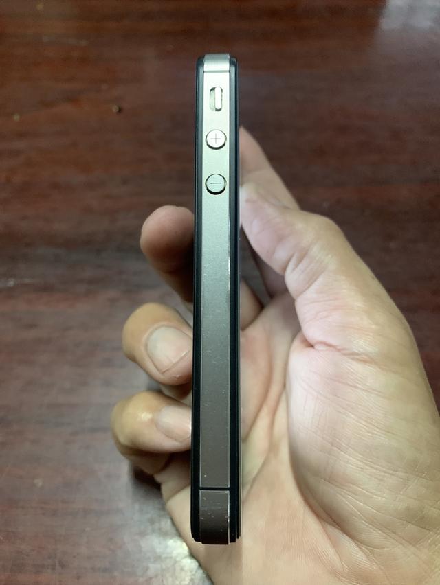 iPhone 4s