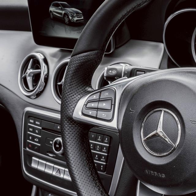 รหัสรถ 67GG159 Mercedes Benz GLA250 AMG Dynamic ปี 2018 14