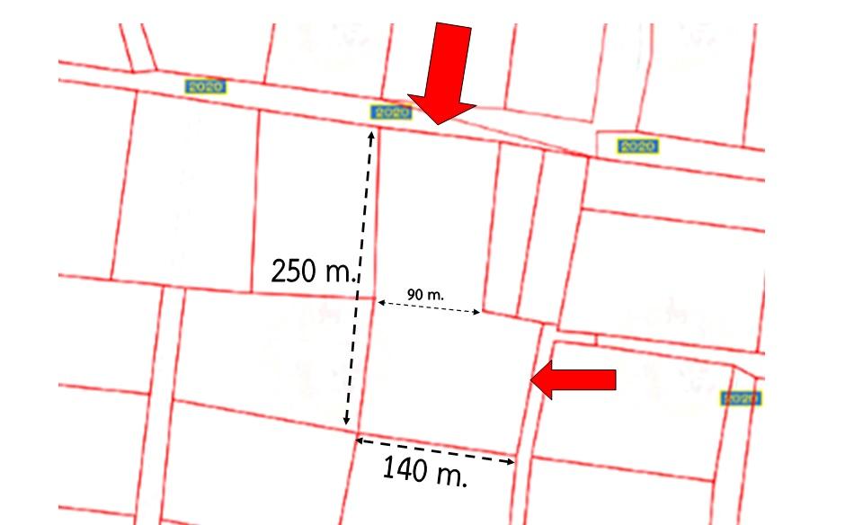 ขายที่ดิน 8-2-81 ไร่ ติดถนนลาดยางหน้ากว้าง 100 เมตร ที่สวย 4 เหลี่ยมงาม พื้นที่สีเขียวสร้างโรงงานน่ะครับ 2