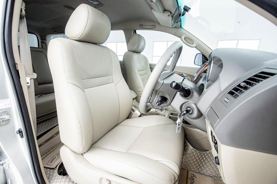 รหัสรถ 1D592  FORTUNER 3.0 V 2WD. 2009 13