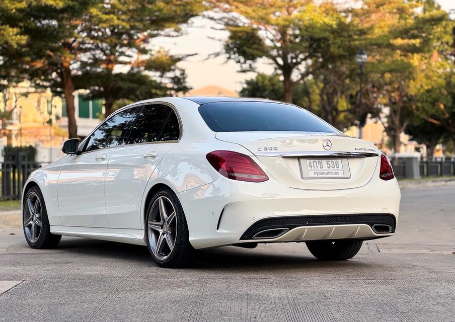 รหัสรถ AVA536 🌟 Benz C300 AMG Dynamic W205 ปี 2015 ดีเซล 6