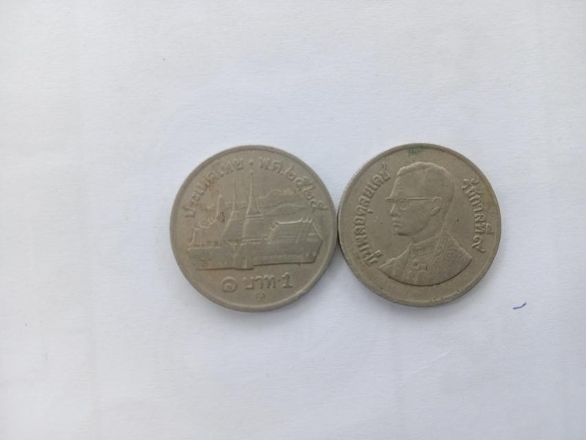 ขายเหรียญเก่าตั้งแต่สมัยแรกของเงินประมลูราคาเริ่มต้น400,000สนใจโทร0935033766ถ้าโทรไม่ติดโทรไปเบอร์0655386327 4