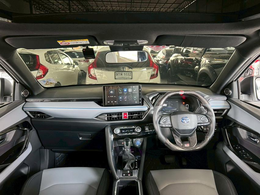 TOYOTA YARIS CROSS 1.5 HEV PREMIUM LUXURY ปี 2024 9
