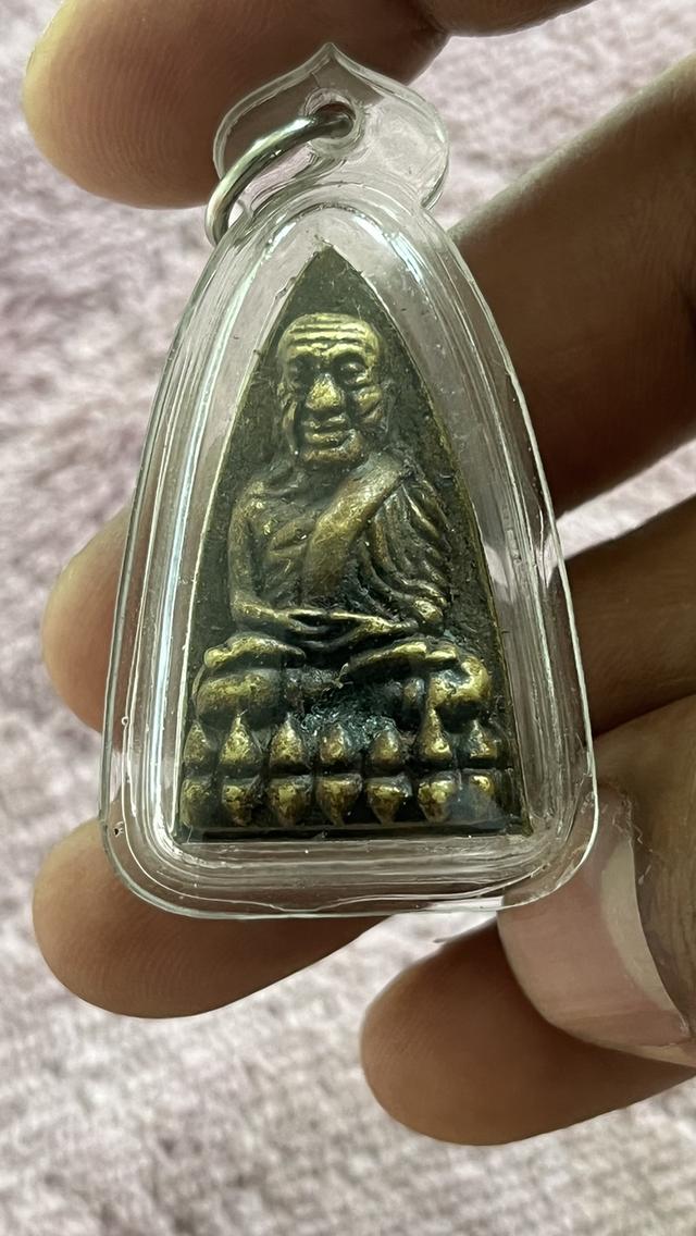 หลวงปู่ทวด พิมพ์หลังเตารีด