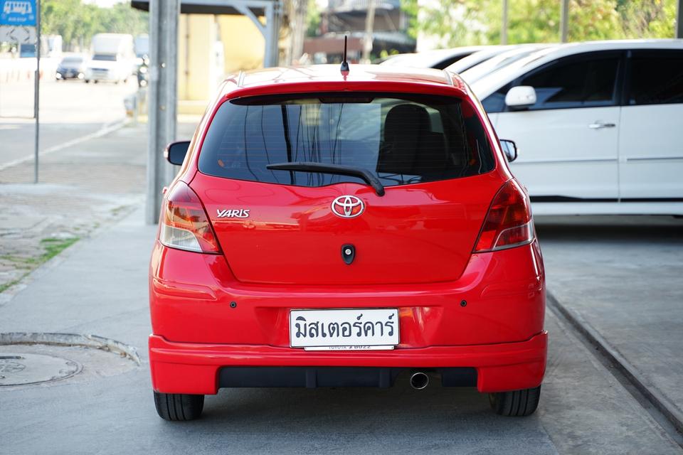 2011 TOYOTA YARIS 1.5E 6