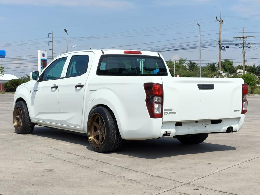 กะบะสวยๆเอาใจสายซิ่ง Allnew Dmax รูปที่ 6
