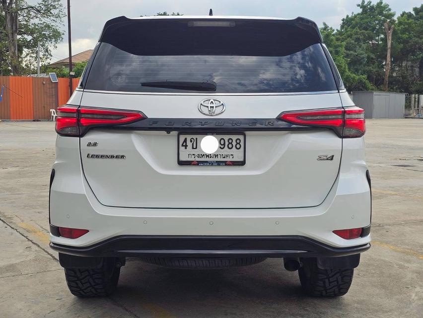 เข้าใหม่#Toyota #Fortuner 2.8 Legender 4WD Black Top ปี 2023 จด 24 รูปที่ 2