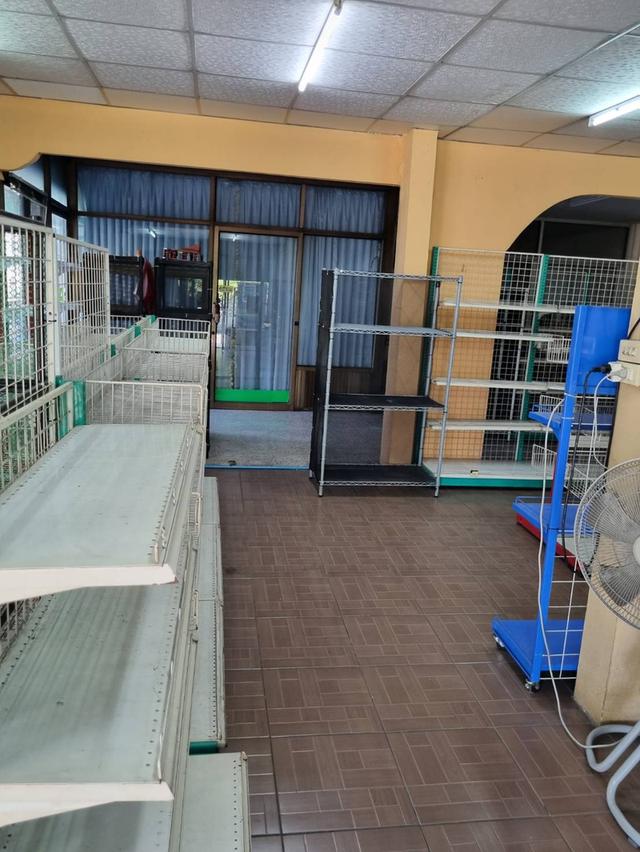 ขายทาวเฮาส์ 2 ชั้น ต่อเติม 3 ชั้น ด้านหน้าต่อเติมทำร้านค้าธงฟ้าประชารัฐ 5