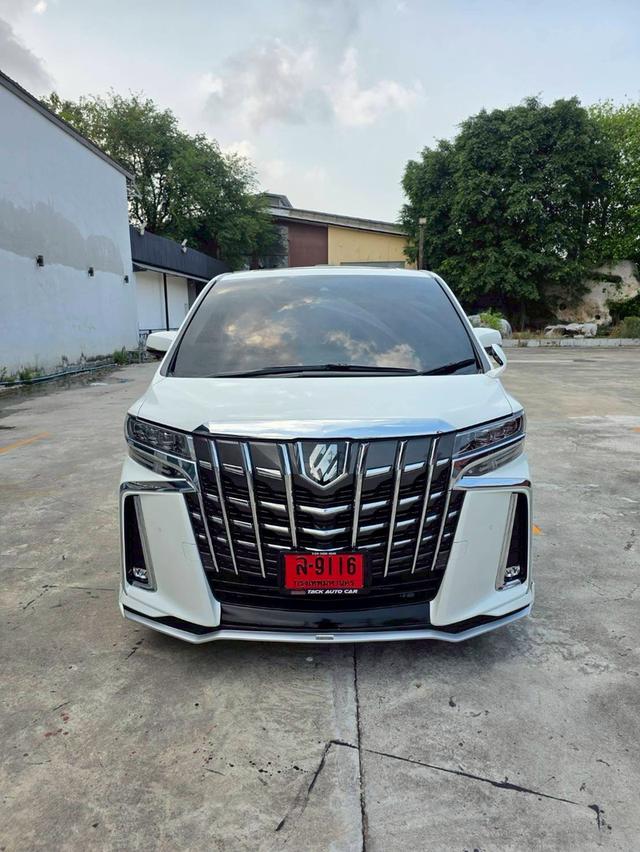 Toyota ALPHARD 2.5SC PACKAGE สีขาว ปี 2023 ไมล์ 20,000 รูปย่อยที่ 2