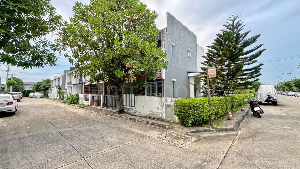 ทาวน์โฮม อารียา เดอะคัลเลอร์ วงแหวน - ราชพฤกษ์ หลังมุม 15