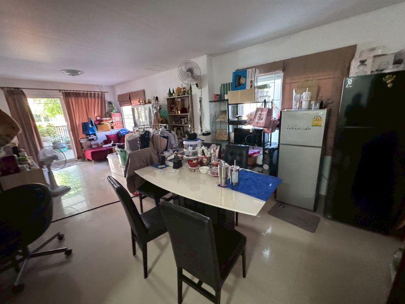 ขายทาวน์โฮม 2 ชั้น,เนื้อที่ 38.2 ตรว. หมู่บ้านนิรันดร์วิลล์ 8 ถนนเฉลิมพระเกียรติ ร.9 ซอย 28 แยก 4 แขวงหนองบอน เขตประเวศ จังหวัดกรุงเท 8