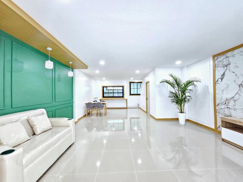 หมู่บ้านรสสุคนธ์  3
