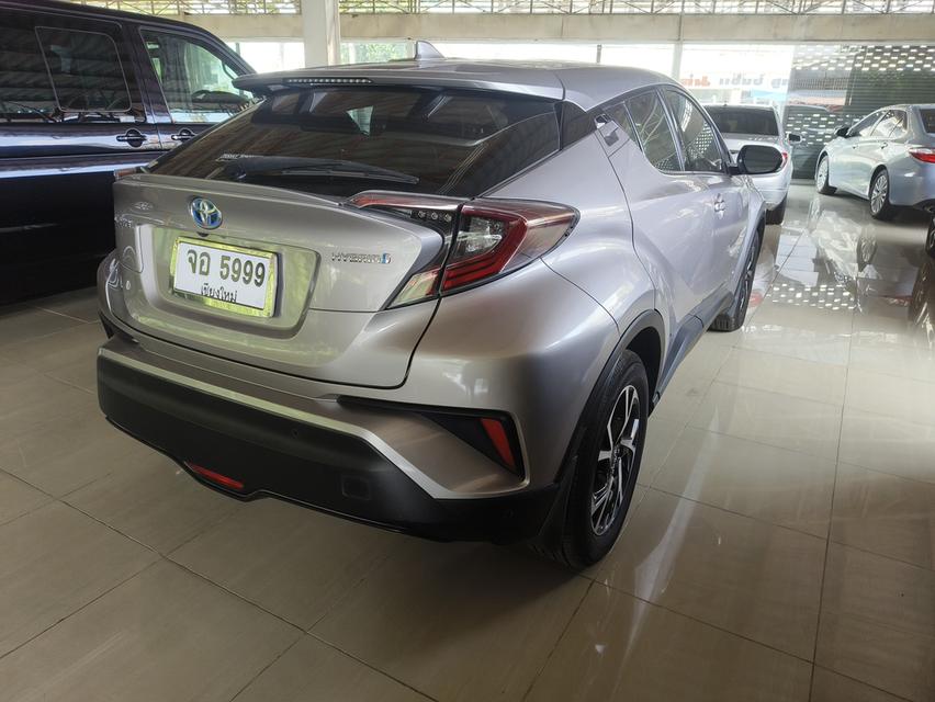Toyota CHR 1.8 ไฮบริด HV-Hi ปี 2019 รุ่นท๊อป รถคุณหมอใช้เองเข้าศูนย์ตลอด ตรวจสอบประวัติได้ รูปที่ 5