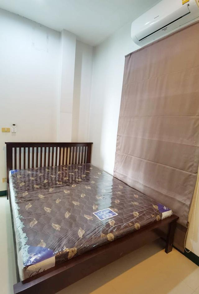 ให้เช่าบ้านเดี่ยว2ชั้นหลังมุม หมู่บ้านฉัตรหลวง14 ถนนเลียบคลอง3 คลองหลวง ปทุมธานี 4