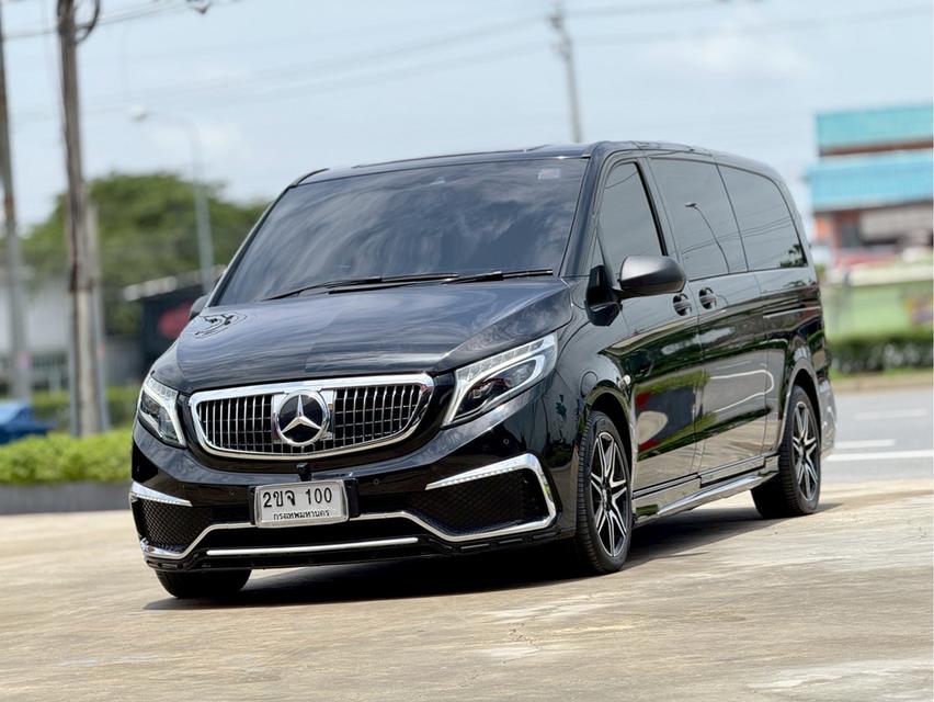 ปี 2022 BENZ VITO, 119 CDI โฉม ปี22-ปัจจุบันสีดำ เครื่องยนต์ดีเซล