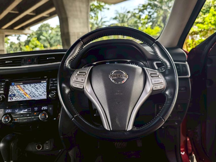 Nissan XTrail 2.0 V 4WD AT ปี 2015 14