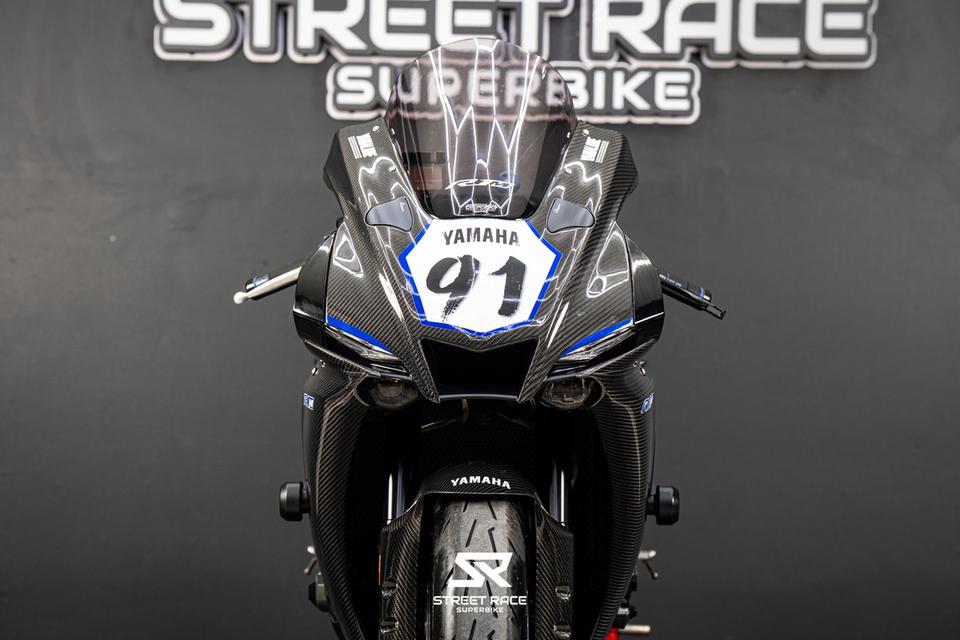 R1 ดำ 2021 ราคาเงินสด 479,000 บาท