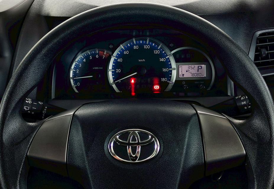 TOYOTA AVANZA 1.5 E  ปี 2019/20 MILE. 78,076 Km. (419,000)  6