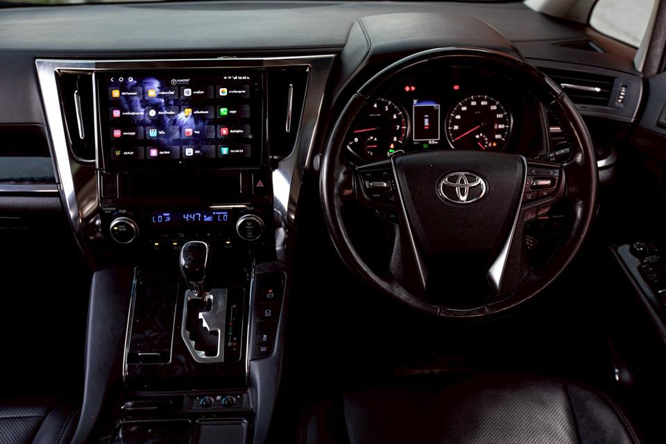 TOYOTA ALPHARD 2.5 SC PACKAGE สีขาว ปี 2019  มือเดียวป้ายแดง  16