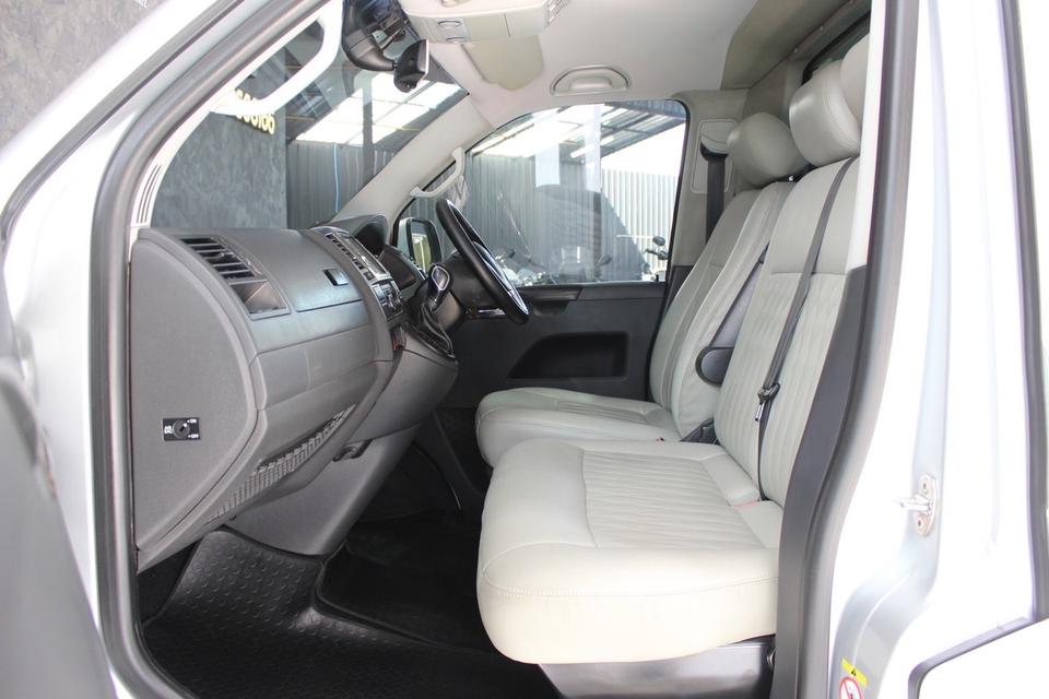 รหัสรถ JRS2165 Volkswagen Caravelle T5.ดีเซล Bi-TDI ไฟหน้า LED ปี 16 14